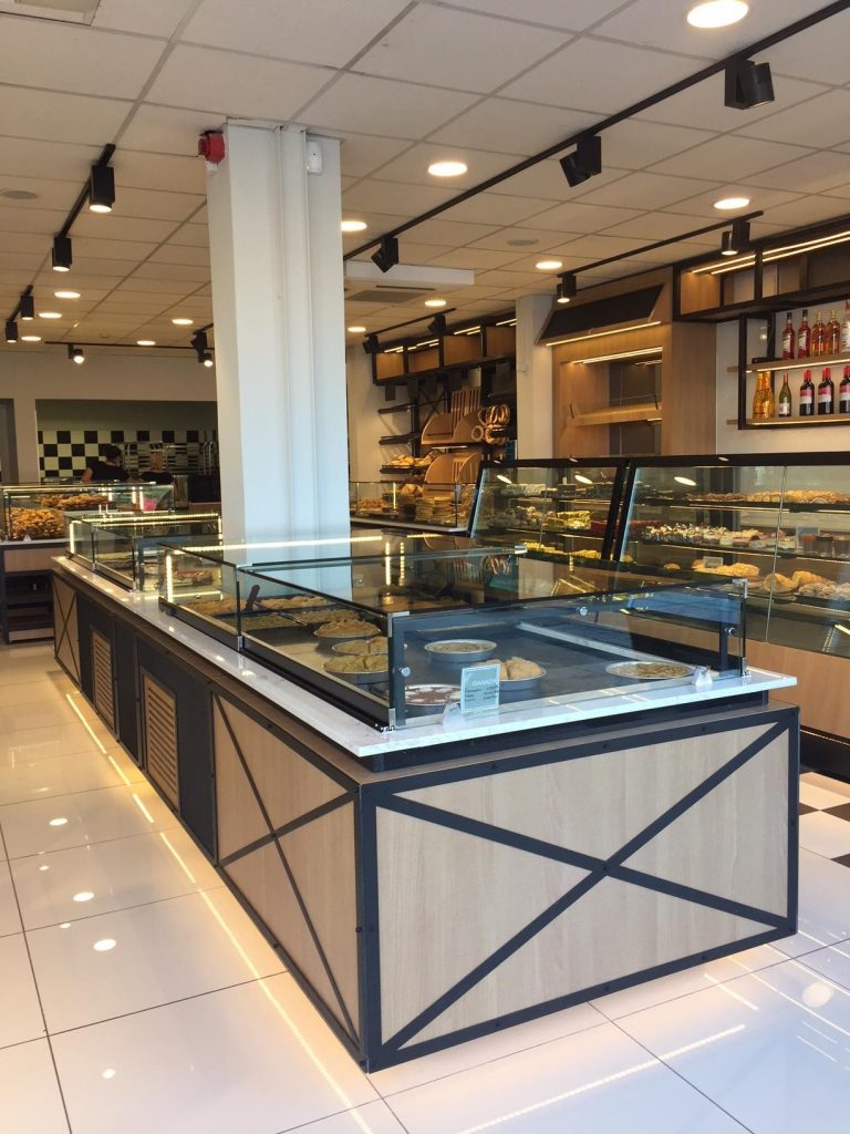 Thanasis Bakery